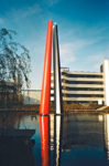 1994  Hoofddorp  kantoorcomplex Schiphol-West  Red Silver Black  gekleurd staalsculptuur